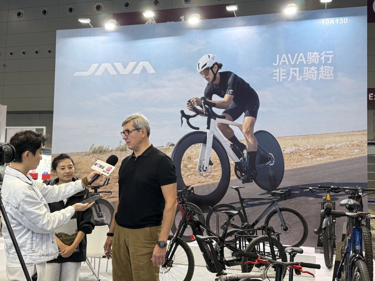 通勤新寵，陣容鼎盛！NEO三折疊家族高交會首秀