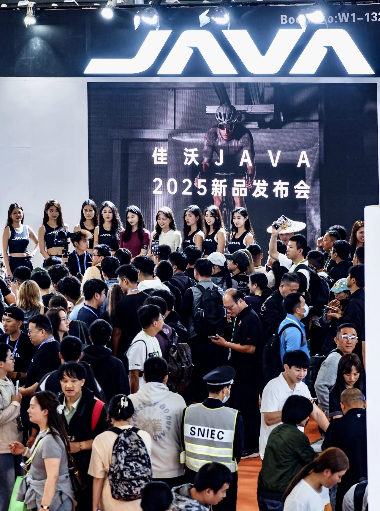 根本看不過(guò)來(lái)！JAVA中國(guó)展放大招